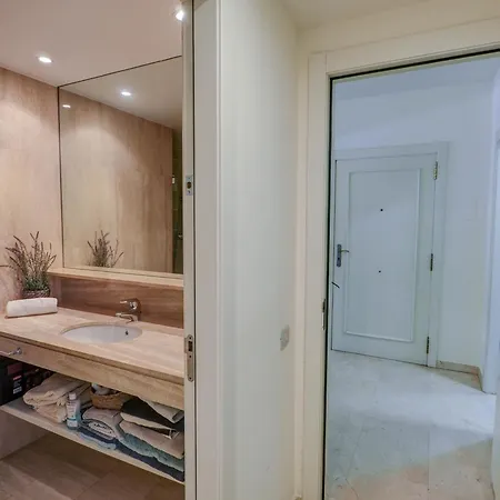 Luxury Seaview By Hello Homes Apartman