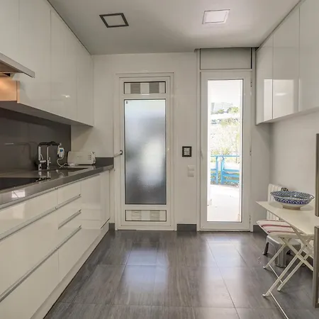 Apartman Luxury Seaview By Hello Homes