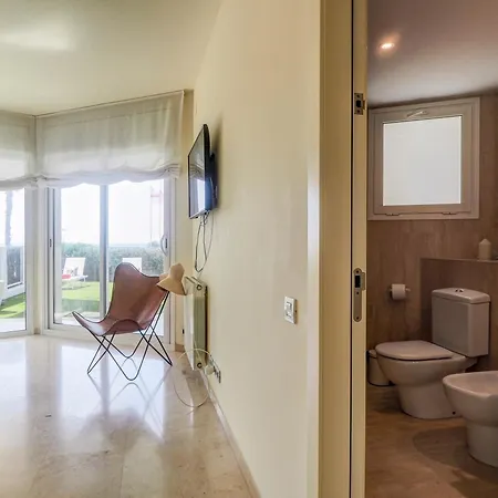 Luxury Seaview By Hello Homes *